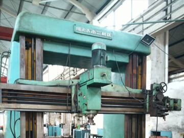 龍門(mén)刨銑床